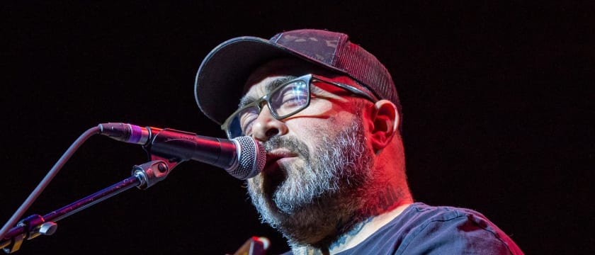 Aaron Lewis at Coffee Butler Amphitheater, Coffee Butler