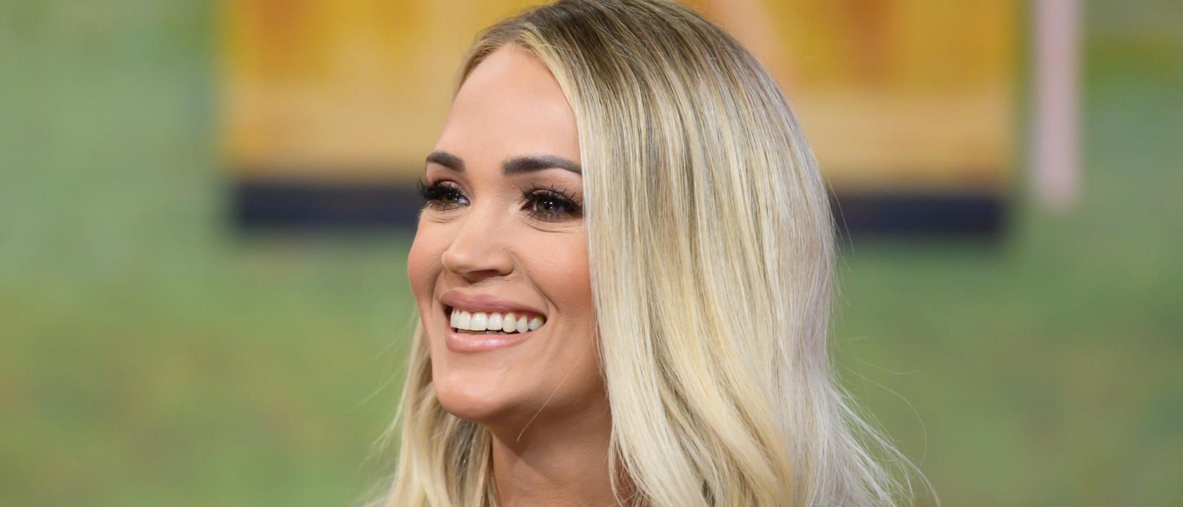 Carrie Underwood World Tour 2022 Merch, Carrie Underwood Love Wins