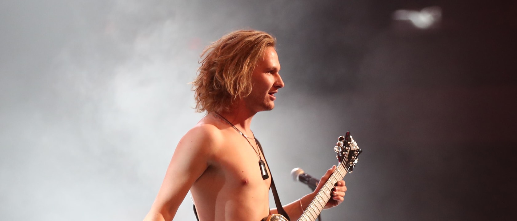 Alien Weaponry