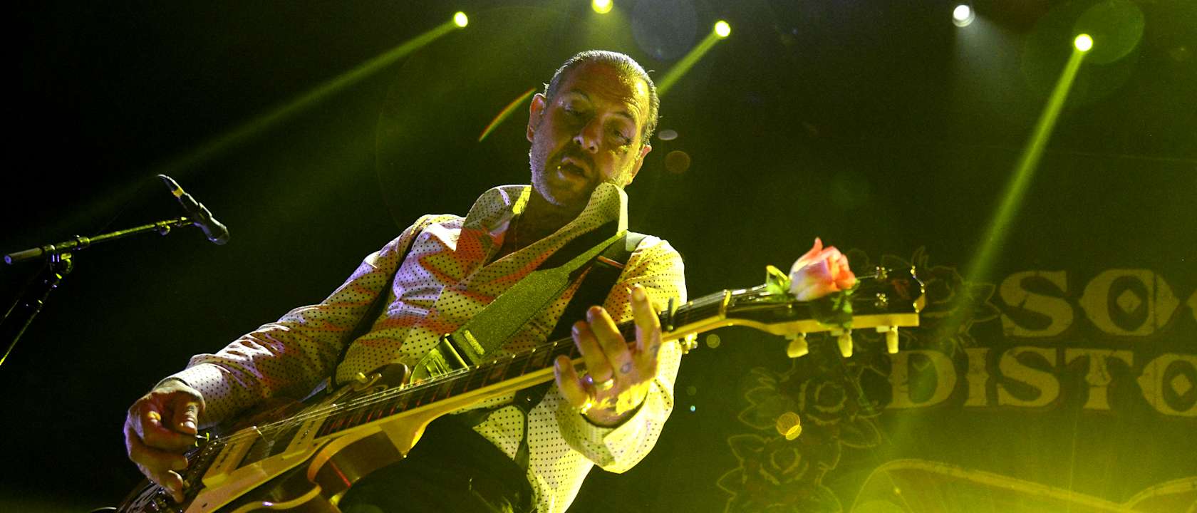 Social Distortion