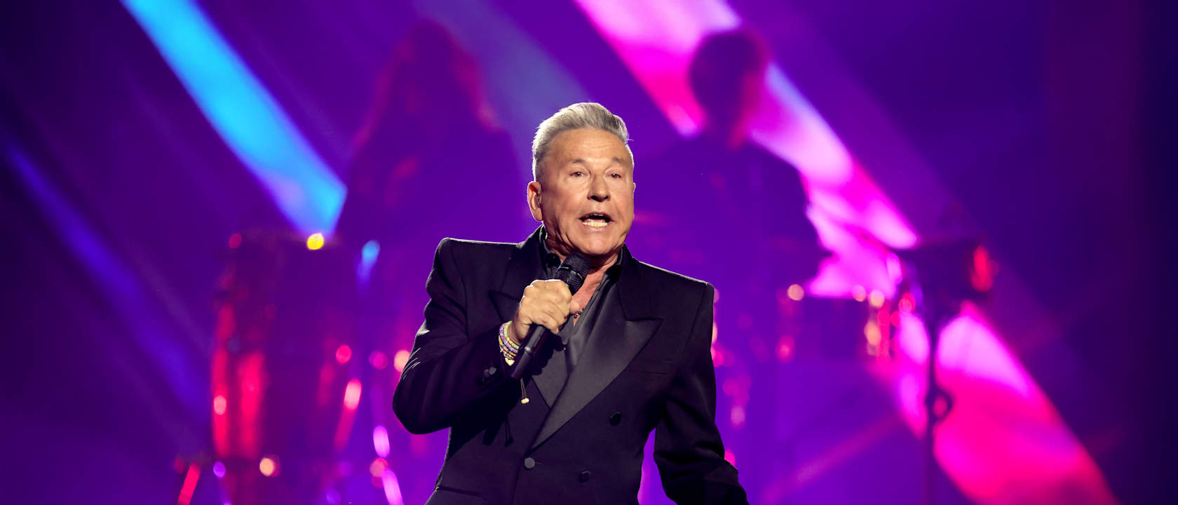 Ricardo Montaner Parking