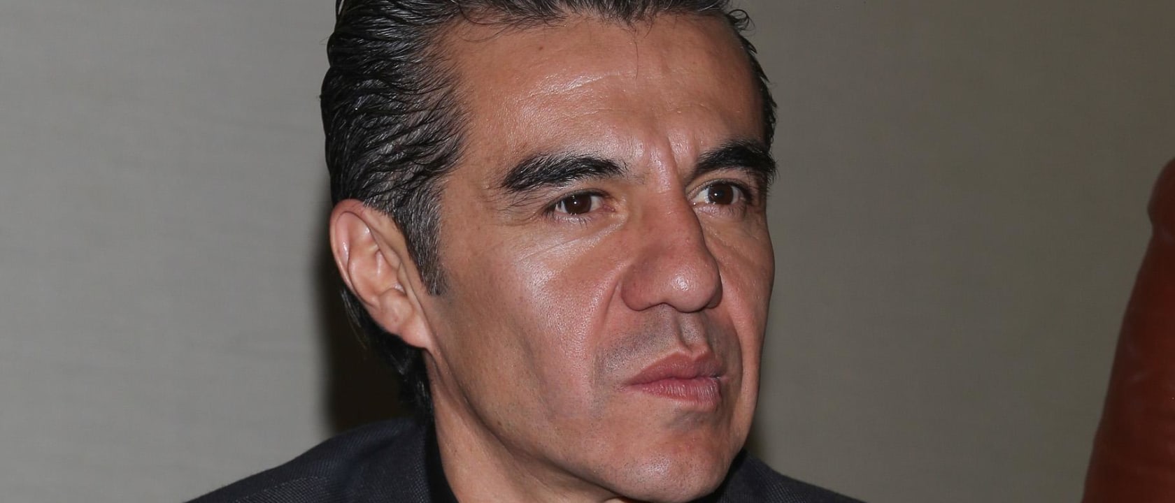 Adrian Uribe