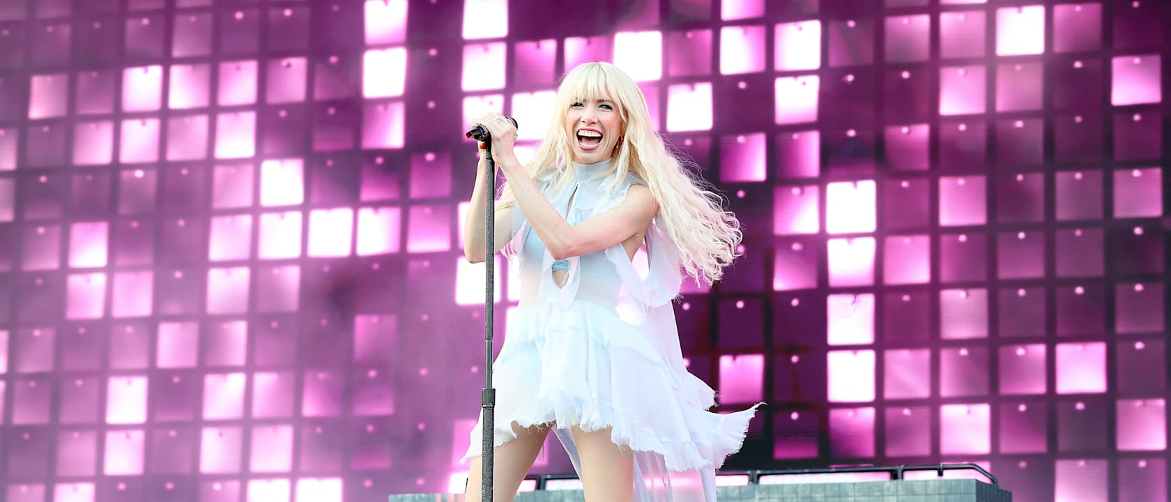 Carly Rae Jepsen Parking