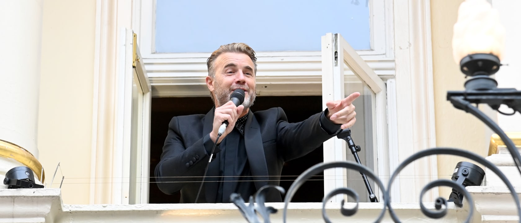 Gary Barlow