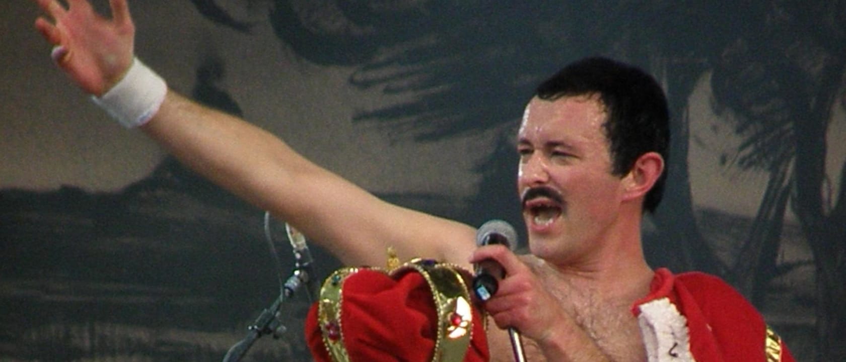 Gary Mullen and the Works