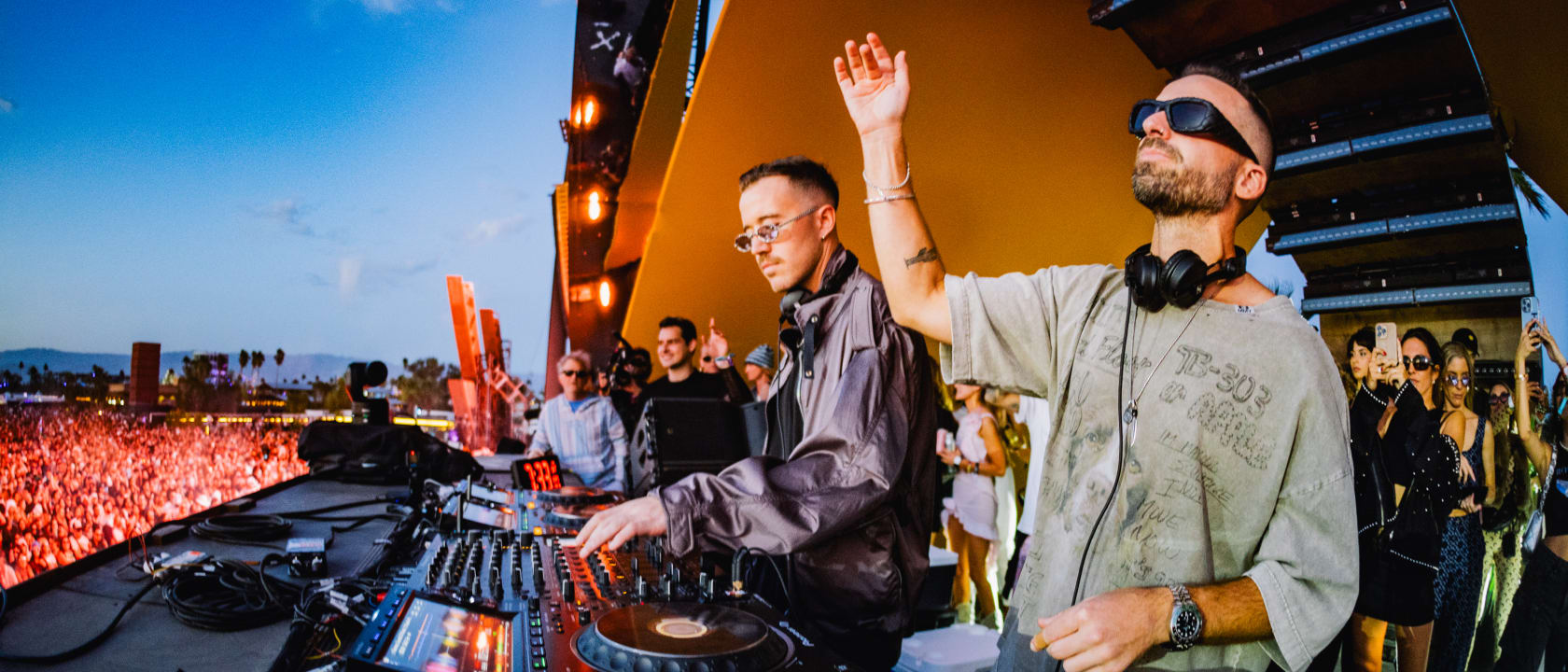 Rufus Du Sol Tickets & 2025 Inhale / Exhale World Tour Dates Vivid Seats