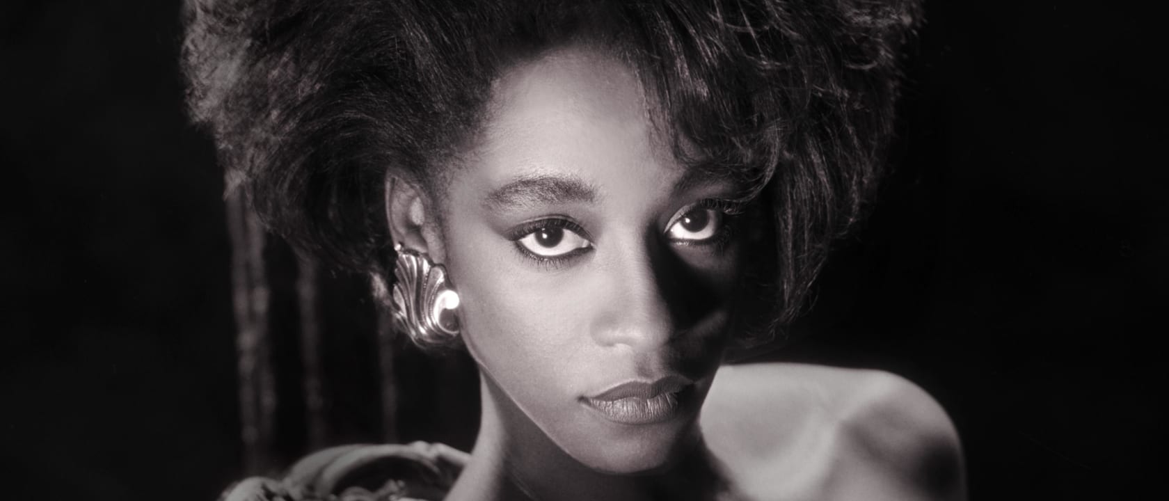 Regina Belle