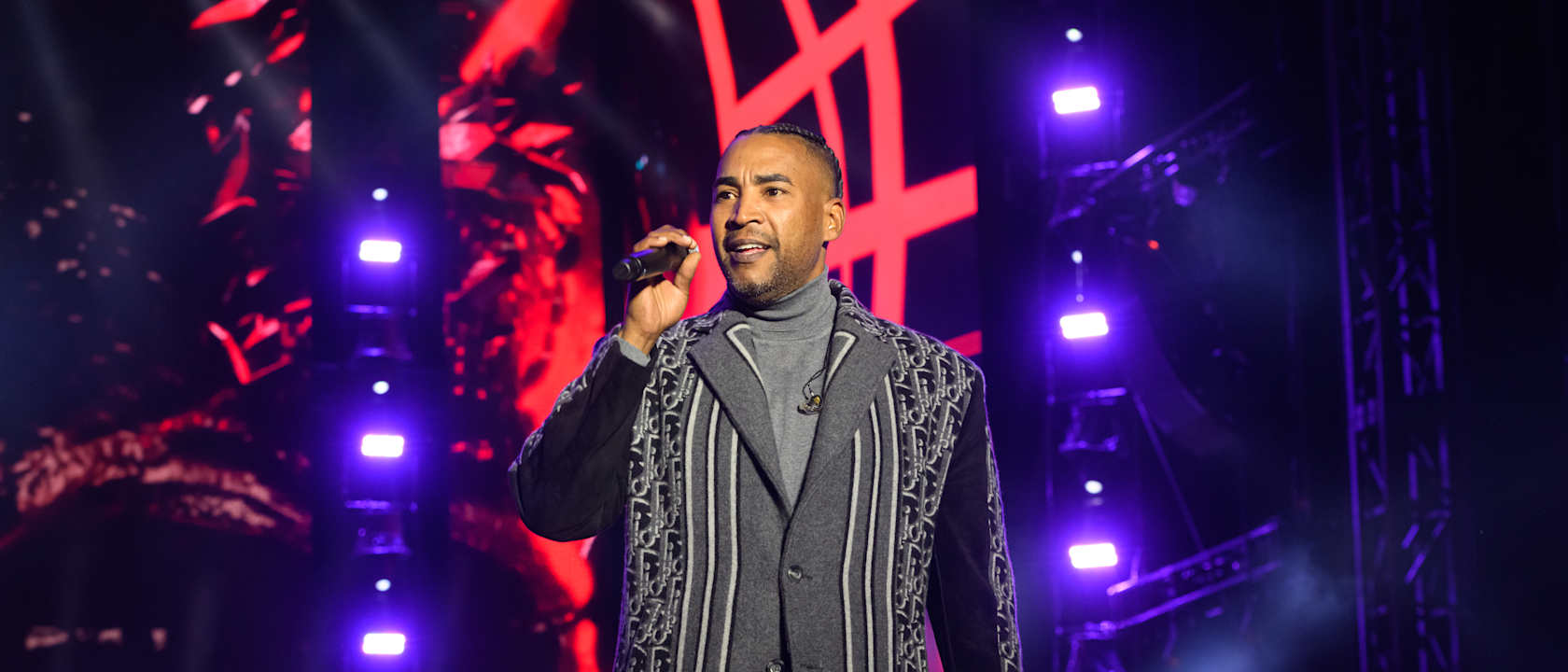 Don Omar Parking