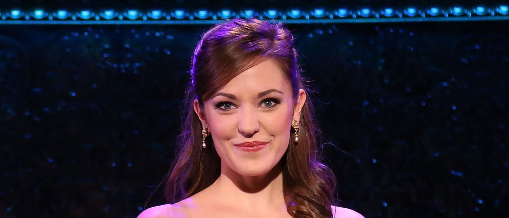 Laura Osnes