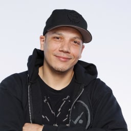 Luis J. Gomez
