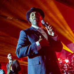 Eric Roberson
