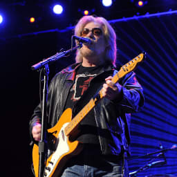 Daryl Hall Parking