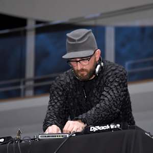 Damian Lazarus Image