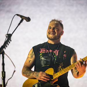 Zach Bryan Parking Image