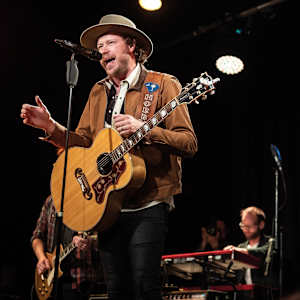 A Thousand Horses Image