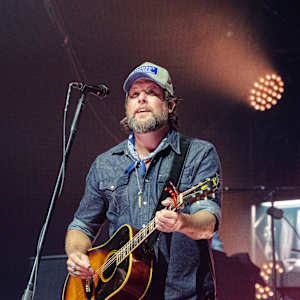 Zach Williams Image