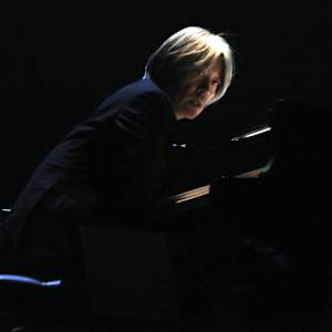 Ryuichi Sakamoto Image