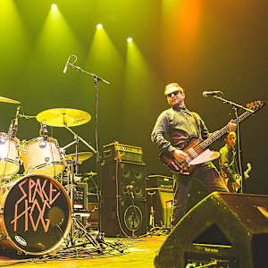 Spacehog Image