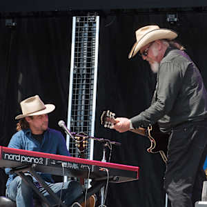 Asleep at the Wheel Image