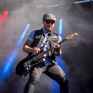 Sleeping With Sirens Image