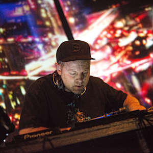 DJ Shadow Image