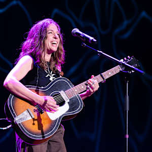 Ani DiFranco Image
