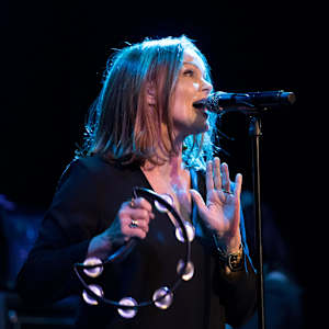 Belinda Carlisle Image