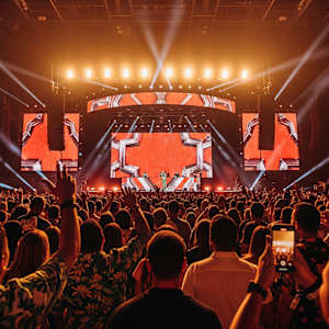 iHeartRadio Fiesta Latina Image