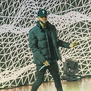 Bryson Tiller Image