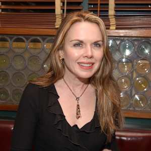 Mary Fahl Image