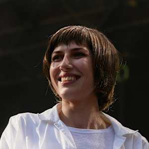 Aldous Harding Image