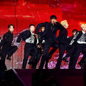 Seventeen Image