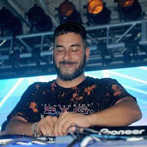 Armand Van Helden Image
