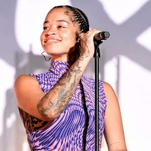 Ella Mai Parking Image