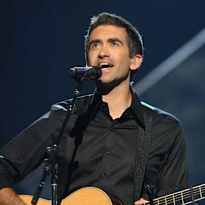 Aaron Shust Image