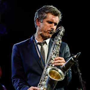 Curtis Stigers Image