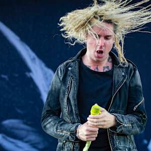 Underoath Image
