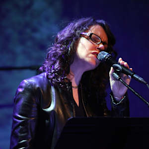 Lucy Kaplansky Image