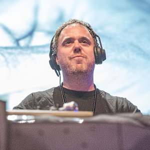 Cut Chemist Image