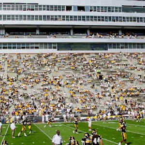 Iowa Hawkeyes Football Image