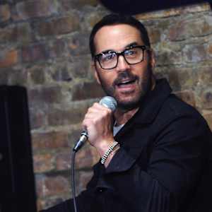 Jeremy Piven Image