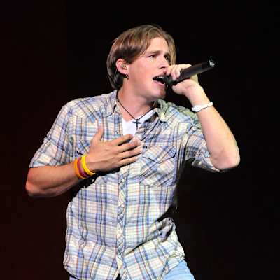 Jason Michael Carroll