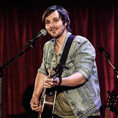 Charlie Worsham
