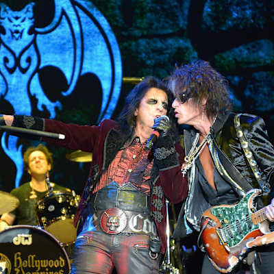 Hollywood Vampires