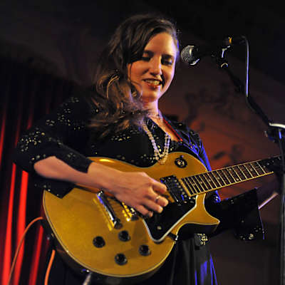 Jolie Holland