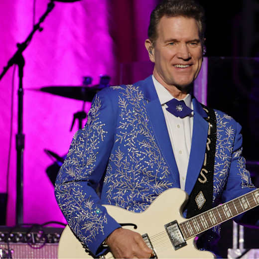 Chris Isaak (21+ Event)