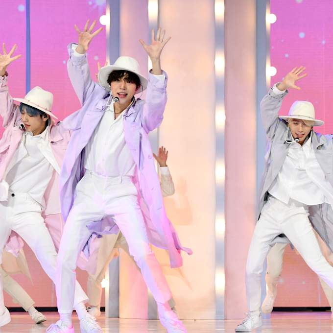 TXT - Tomorrow X Together