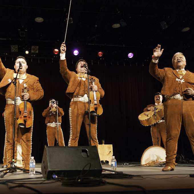 Mariachi Los Camperos de Nati Cano