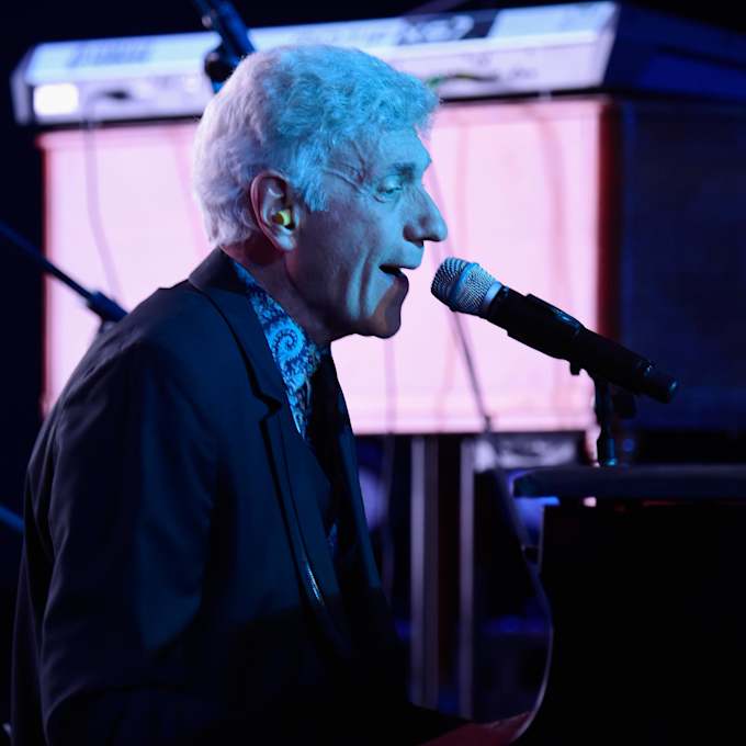 Dennis Deyoung