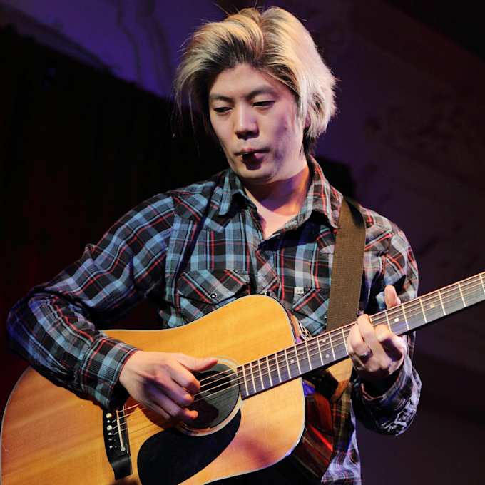 James Iha